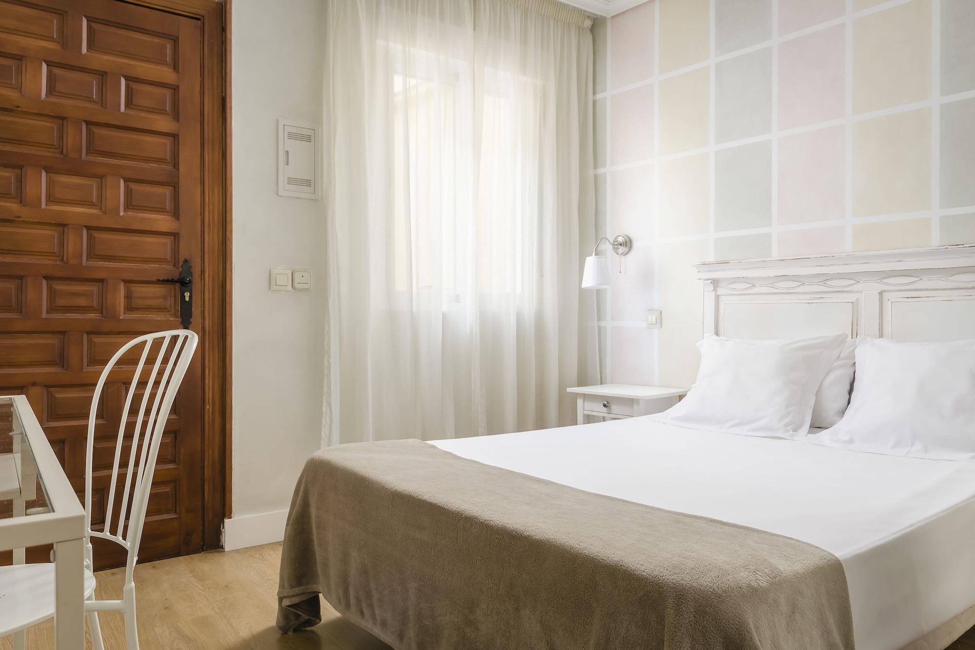 Yit Puerta Bisagra Hotel Toledo Luaran gambar